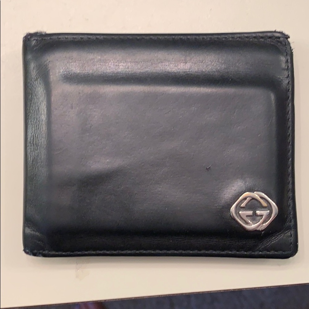 Authentic men's Gucci wallet